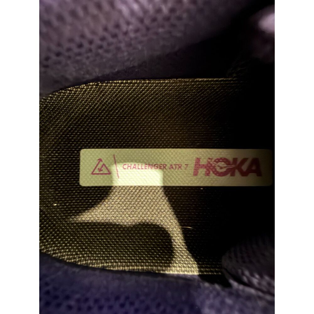 Hoka Women's Challenger 7 ATR in Meteor/Night Sky Purple / US 8 - Picture 9 of 10